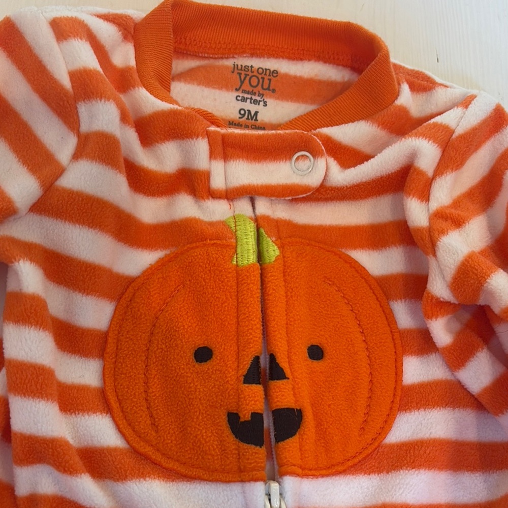 NWOT Carter's Halloween Pumpkin Onesie